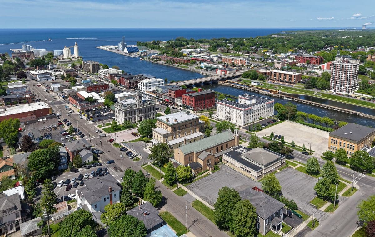 Oswego, NY