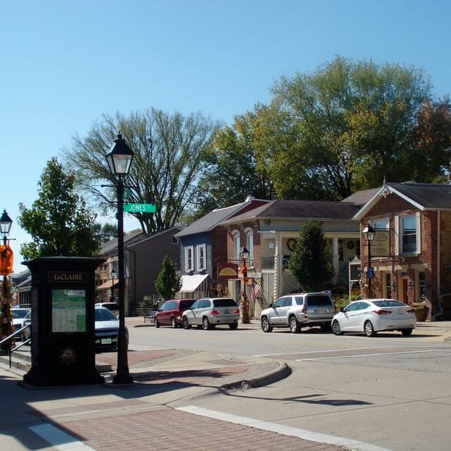 Le Claire