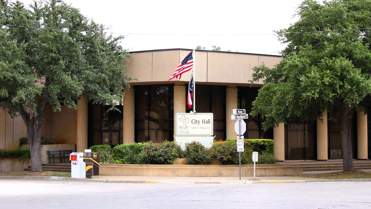 Brady, TX