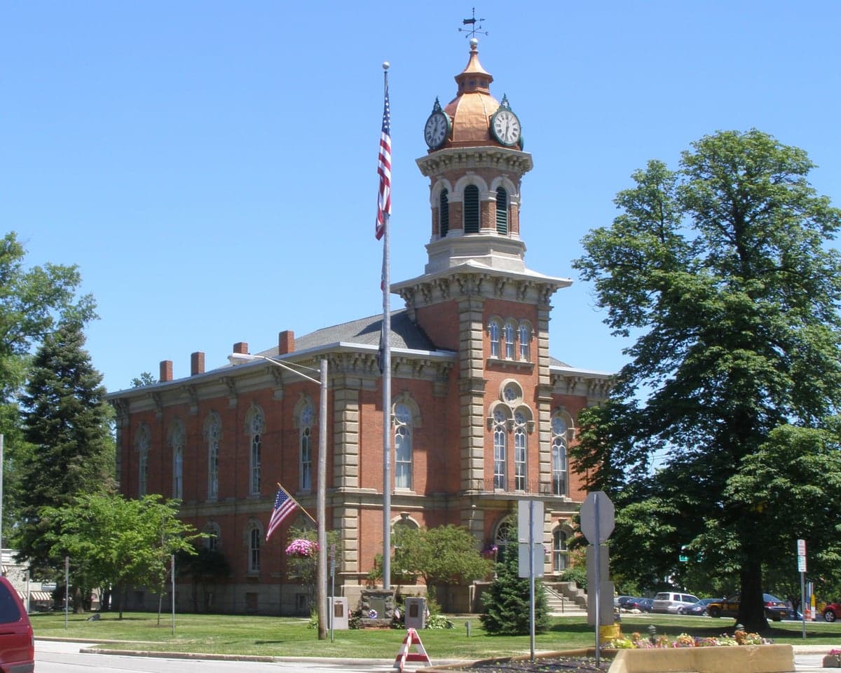 Chardon, OH