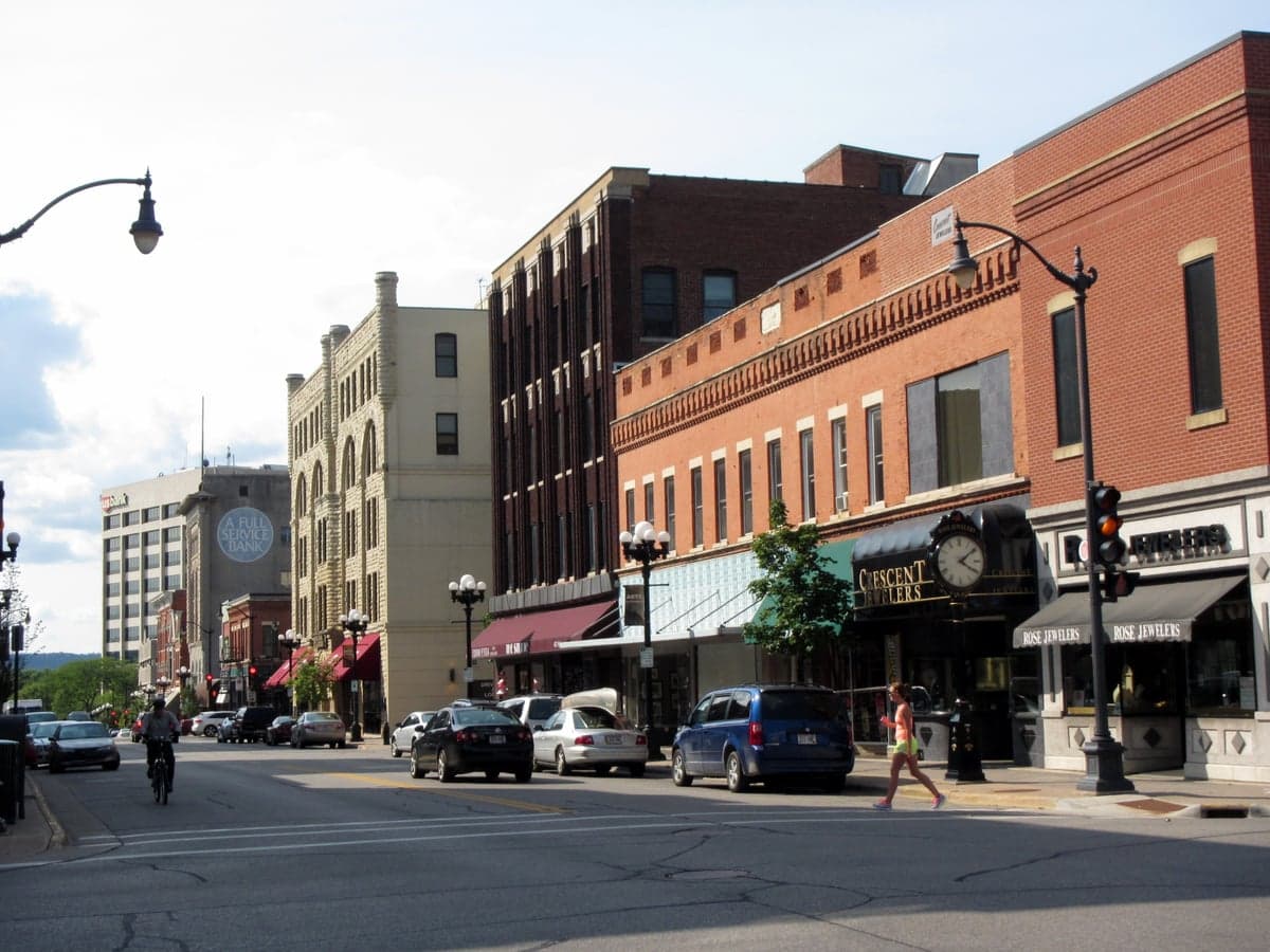 La Crosse, WI