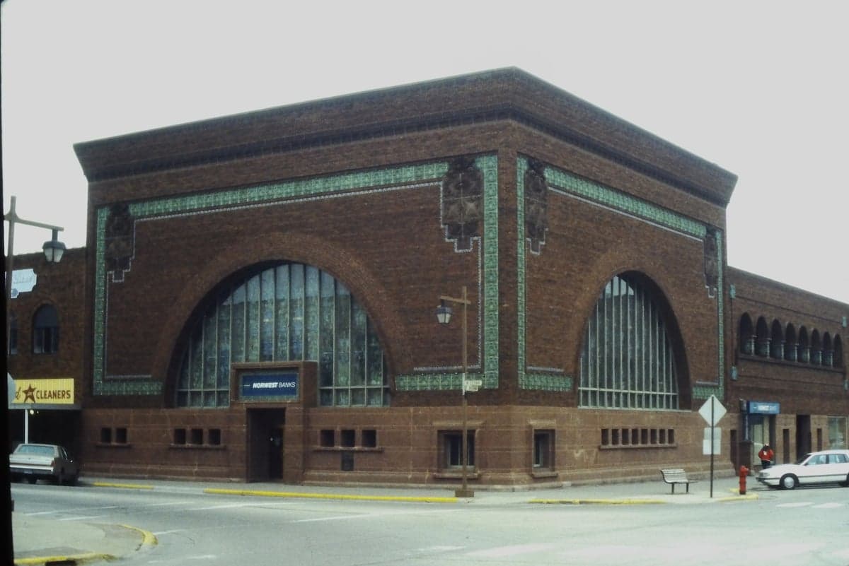 Owatonna, MN