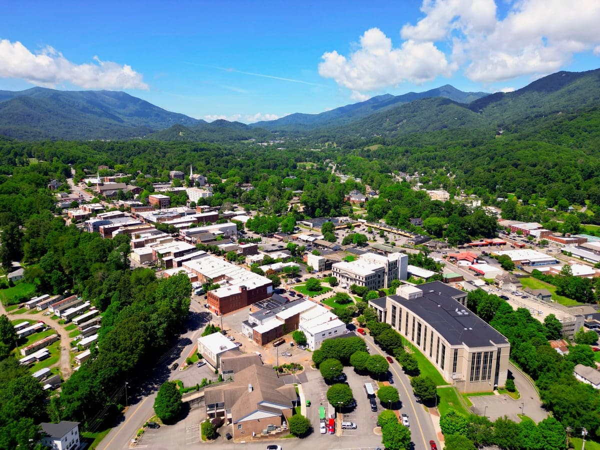 Waynesville, NC
