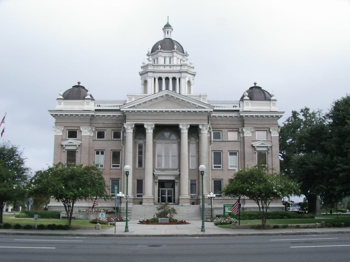 Lowndes County